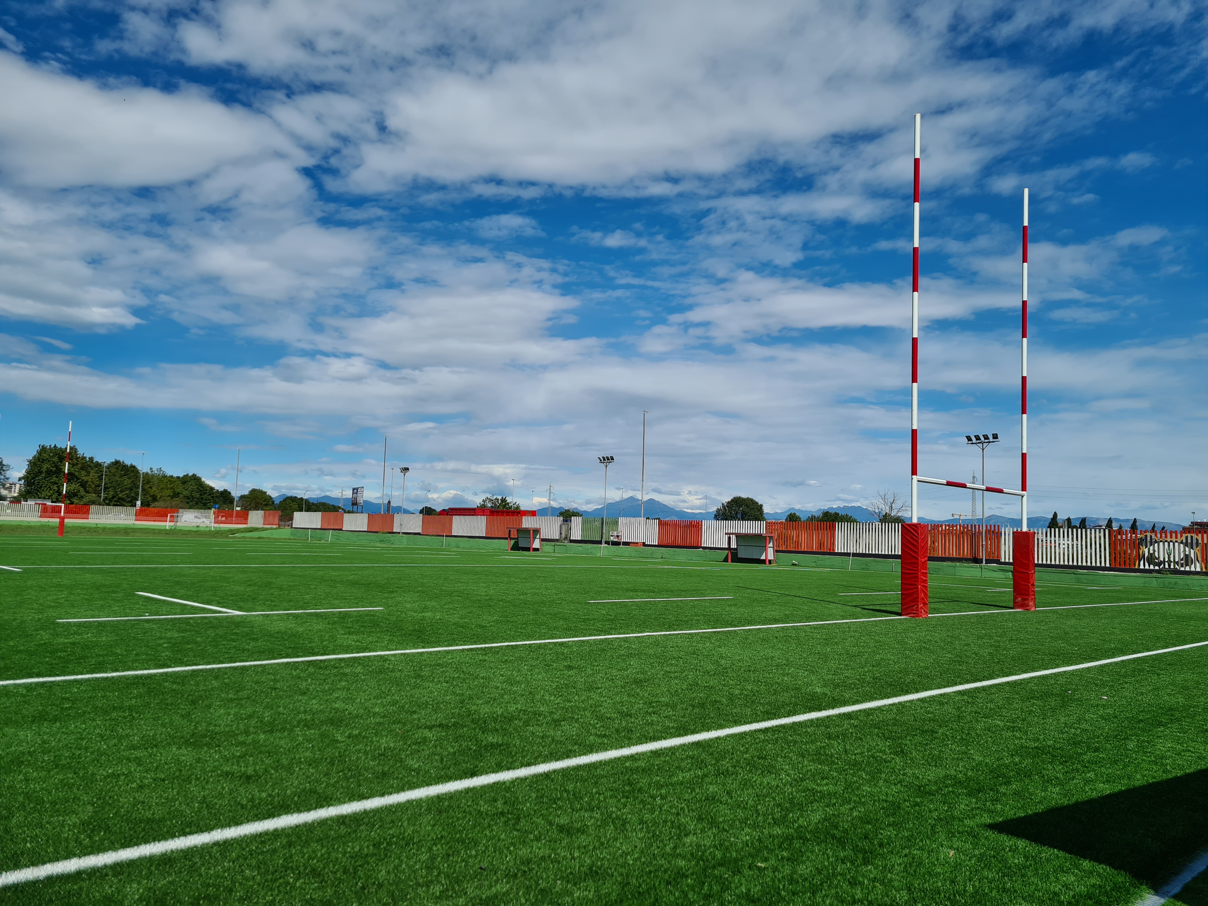 Pronto il campo di rugby al centro sportivo Chiolo Pioltelli